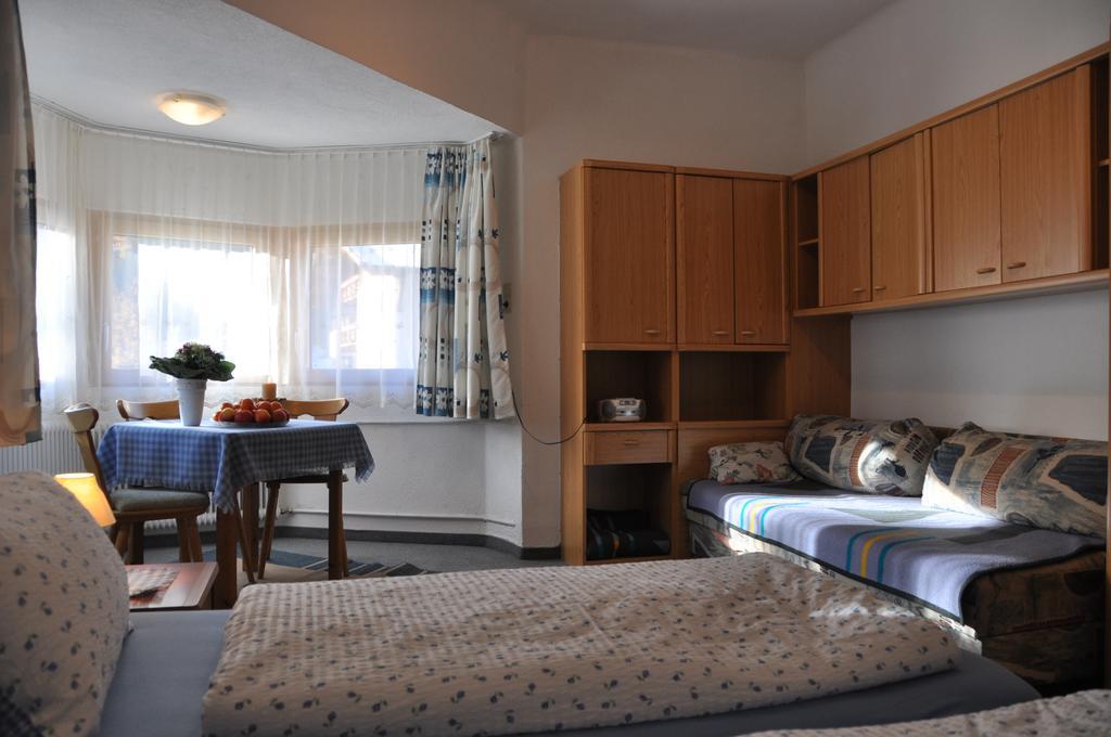 Appartements Pfausler Оец Екстериор снимка