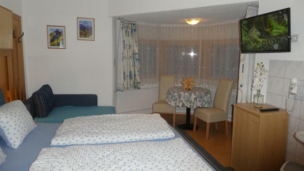 Appartements Pfausler Оец Екстериор снимка
